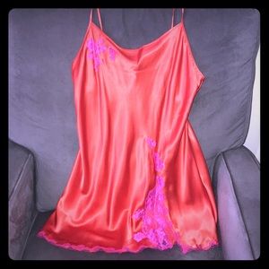 VS coral satin slip